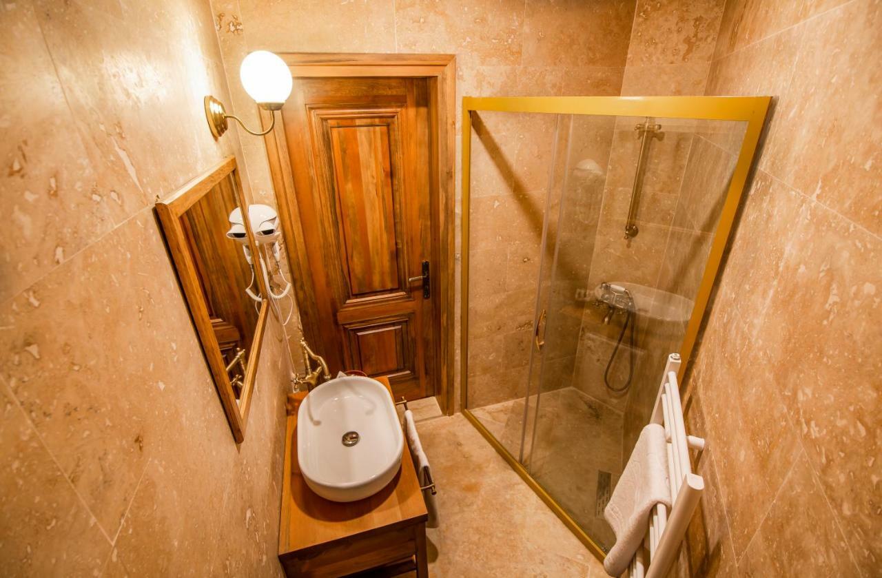 Ikarus Cappadocia Hotel Üçhisar Exterior foto